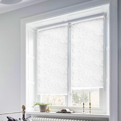 Рулонные шторы с принтом Рябина цвет белый