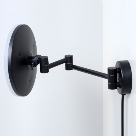 Зеркало с LED-подсветкой и 3-х кратным увеличением