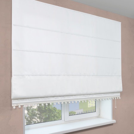 Римская штора с помпонами, Фортуна Blackout на ВМ, цвет белый