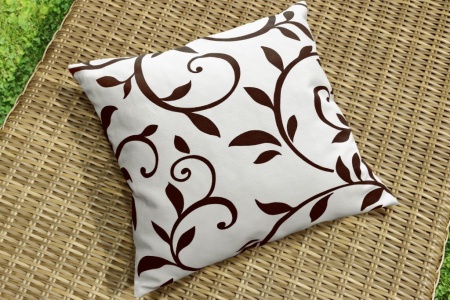 Подушка декоративная на молнии 40х40 см Bindweed с принтом