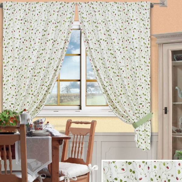 Комплект штор "Fresitas-S" 2 шторы 136х175см