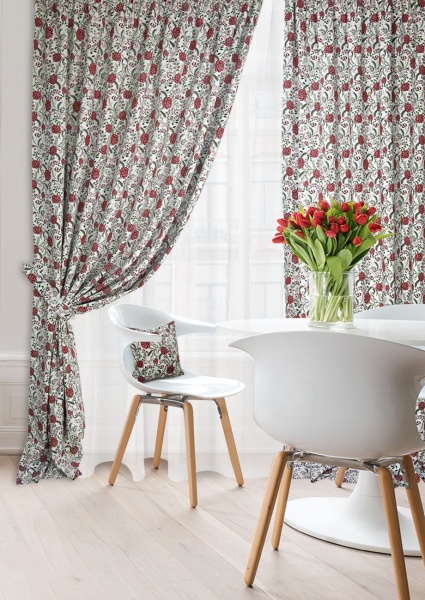 Комплект штор "Lady Flower" 2 шт 200х270, тюль 450х270 Комплект штор "Lady Flower" 2 шт 200х270, тюль 450х270