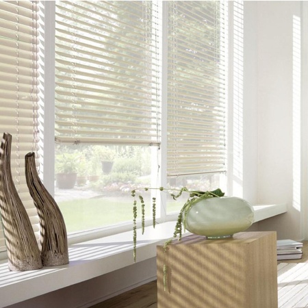 Крепление для алюминиевых и пластиковых окон с противоскользящей прокладкой, 2шт.