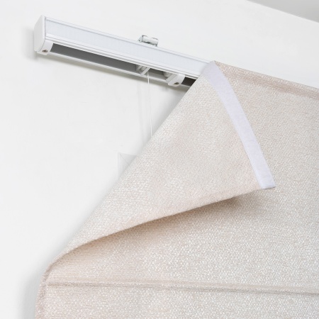 Римская штора с помпонами, Валенсия, на цепочном механизме, цвет бежевый