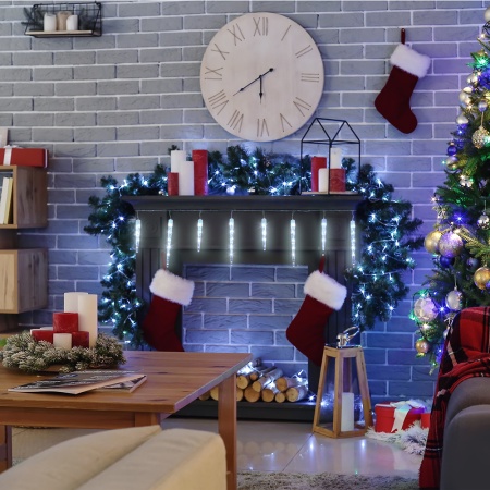 Электрогирлянда светодиодная Vegas Сосульки холодный 2.1 м