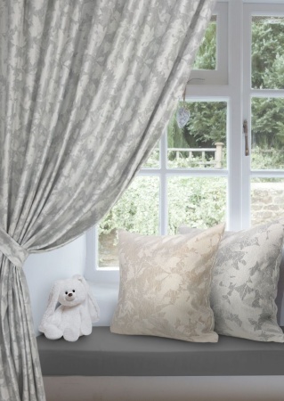 Подушка декоративная на молнии 40х40 см Astrid с принтом