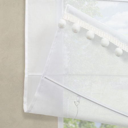 Римская штора с помпонами, Сабрина на верёвочном механизме, цвет экрю