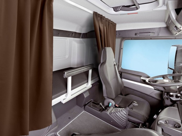 Комплект автоштор и карниза спального места Блэкаут - авто SK 240х160 (цвет: Темно-коричневый)