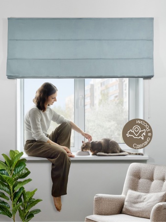 Римская штора Шанталь блеск на веревочном механизме голубой