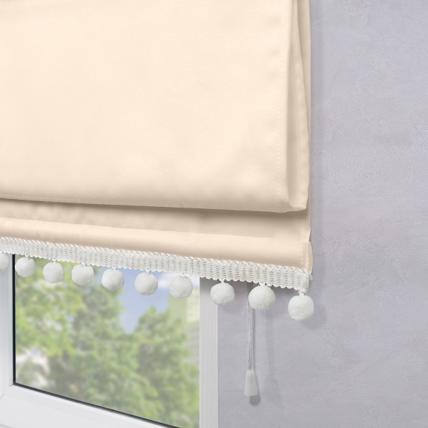 Римская штора с помпонами, Фортуна Blackout на ВМ, цвет экрю