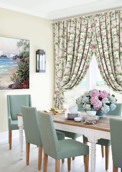 Комплект штор на тесьме Glade 2 шторы 136х175 см 2 подхвата