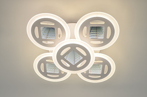 Светильник My Light LED 140W с пультом управления 21014-4+1
