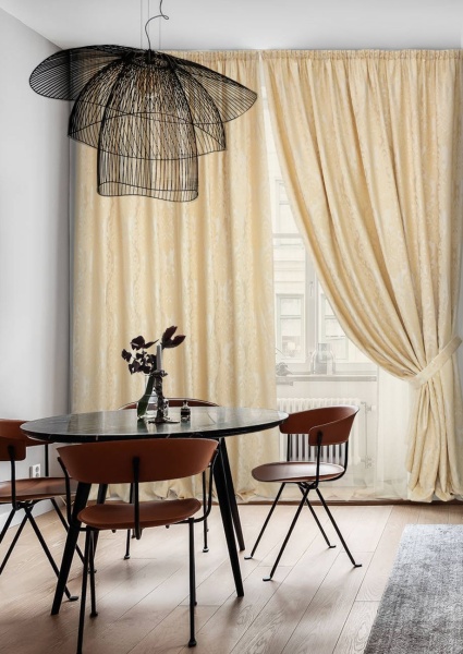 Комплект штор "Аквитани Acvitany-S" 2 шторы 220х270, тюль 450х270 бежевый