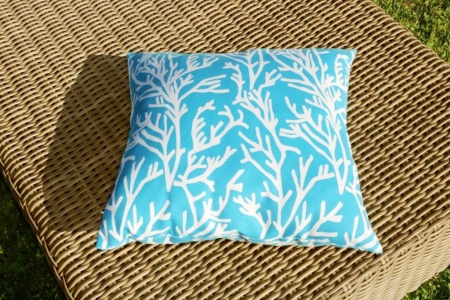 Подушка декоративная на молнии 40х40 см Sky Corals с принтом